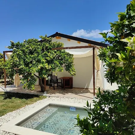 Agribarocco Semesteranläggning (resort) Noto